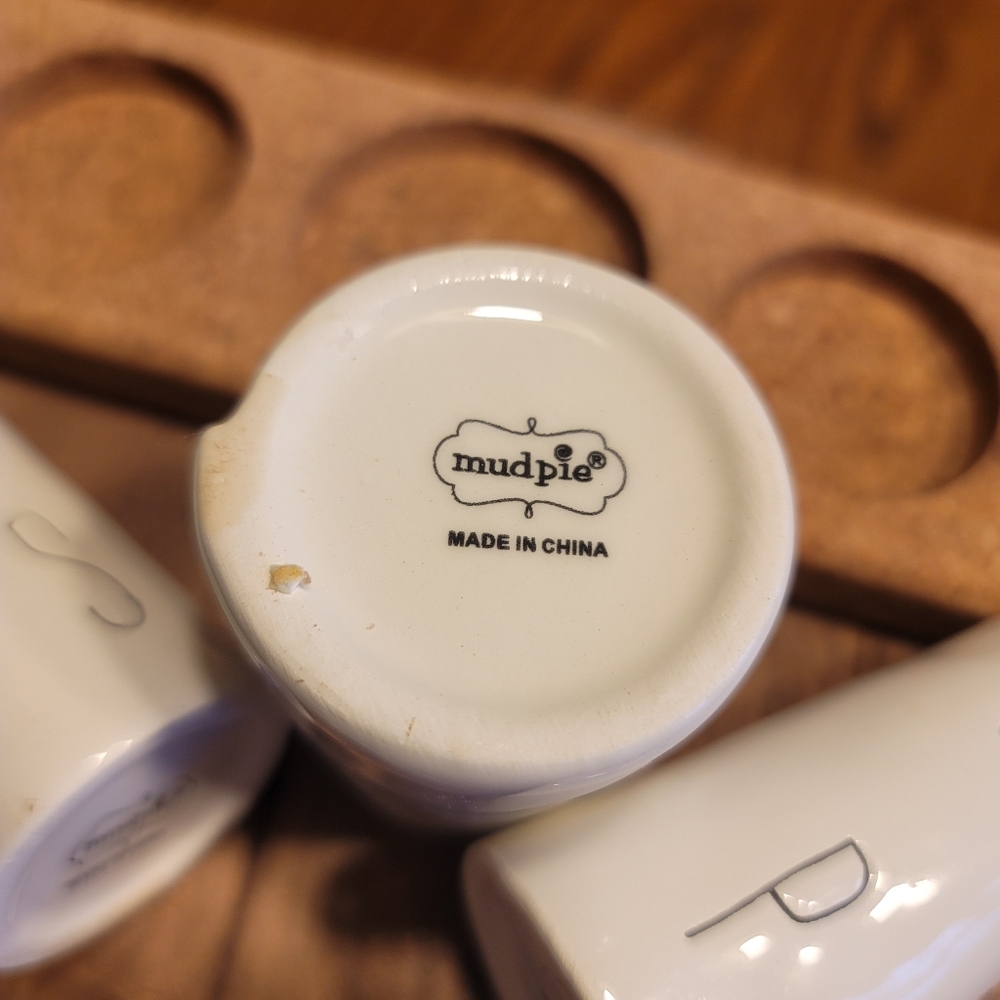 Mud Pie Ceramic Salt Pepper Shakers & Toothpick Holder With Cork Tray - Picture 6 of 12
